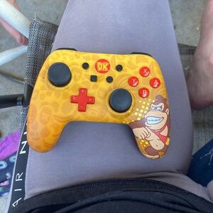 Nintendo Donkey Kong Controller - Yellow and Red